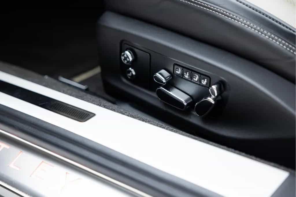 Bentley Continental GT 6.0 W12 | Rotating Display | City 08/2018-photo-14