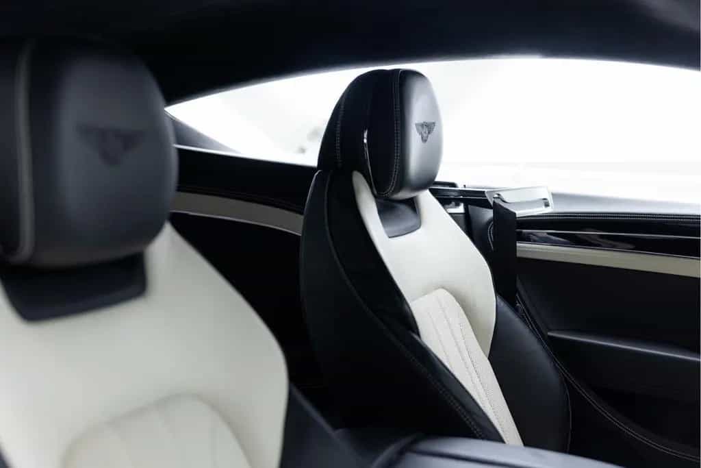 Bentley Continental GT 6.0 W12 | Rotating Display | City 08/2018-photo-30