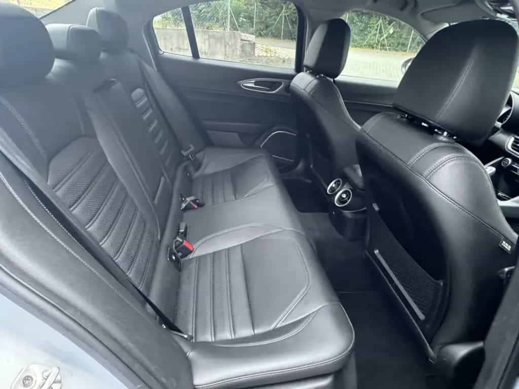 Alfa Romeo Giulia Sprint Veloce Interieur 01/2020-photo-10