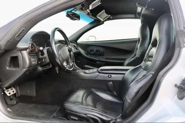 Corvette C5 5.7 Targa 05/2001-photo-11
