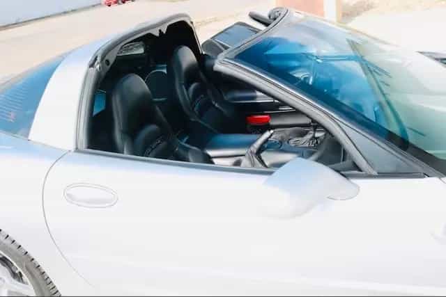 Corvette C5 5.7 Targa 05/2001-photo-8