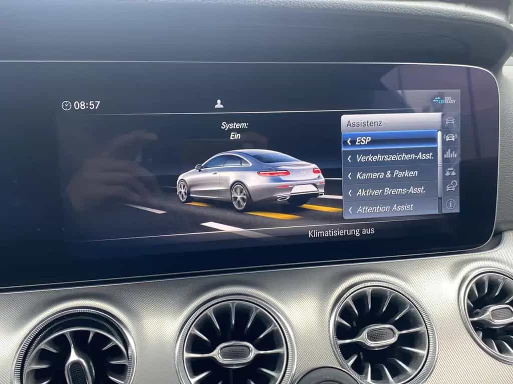 Mercedes-Benz E-Class Coupe Night*HUD*Wides*Multibeam*Comand*TW 05/2020-photo-16