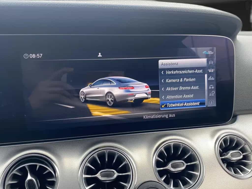 Mercedes-Benz E-Class Coupe Night*HUD*Wides*Multibeam*Comand*TW 05/2020-photo-17