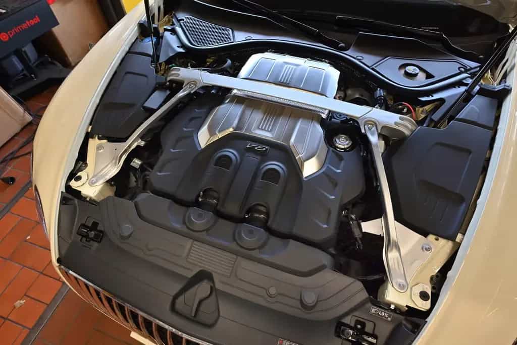 Bentley Continental GTC GTC V8 Azure/Voll!Neuwagen mit TZ!Einzelstück! 06/2024-photo-16