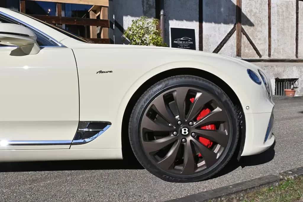 Bentley Continental GTC GTC V8 Azure/Voll!Neuwagen mit TZ!Einzelstück! 06/2024-photo-32