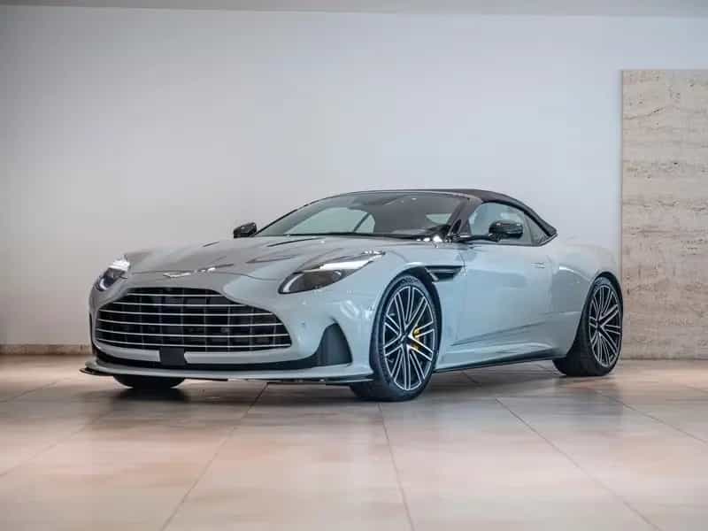 Aston Martin DB12 null-photo-0
