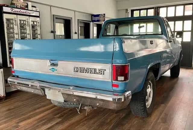 Chevrolet C1500 C2500 Pick Up V8 07/1986-photo-1