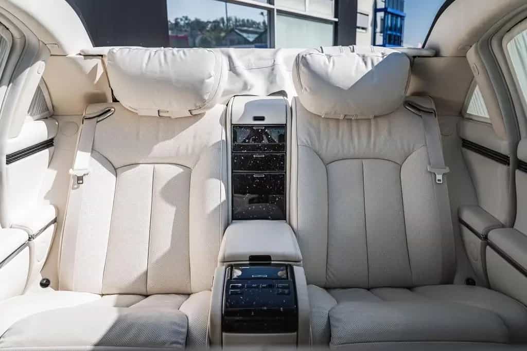 Maybach 62 S LANDAULET ONLY 240 KM - LIKE BRAND NEW CAR 09/2012-photo-14