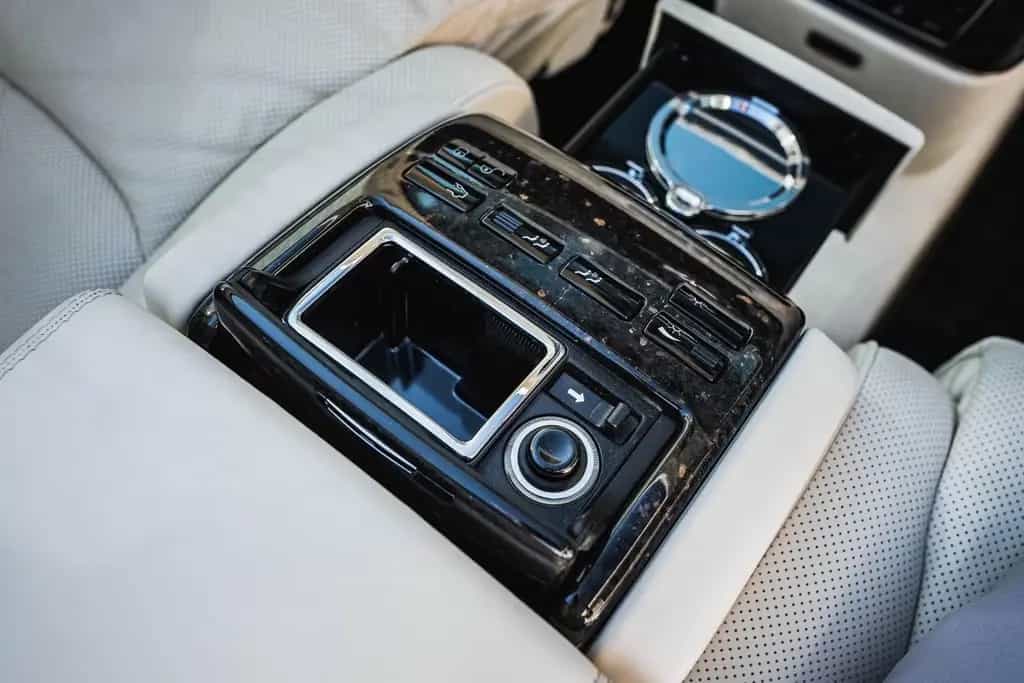 Maybach 62 S LANDAULET ONLY 240 KM - LIKE BRAND NEW CAR 09/2012-photo-20