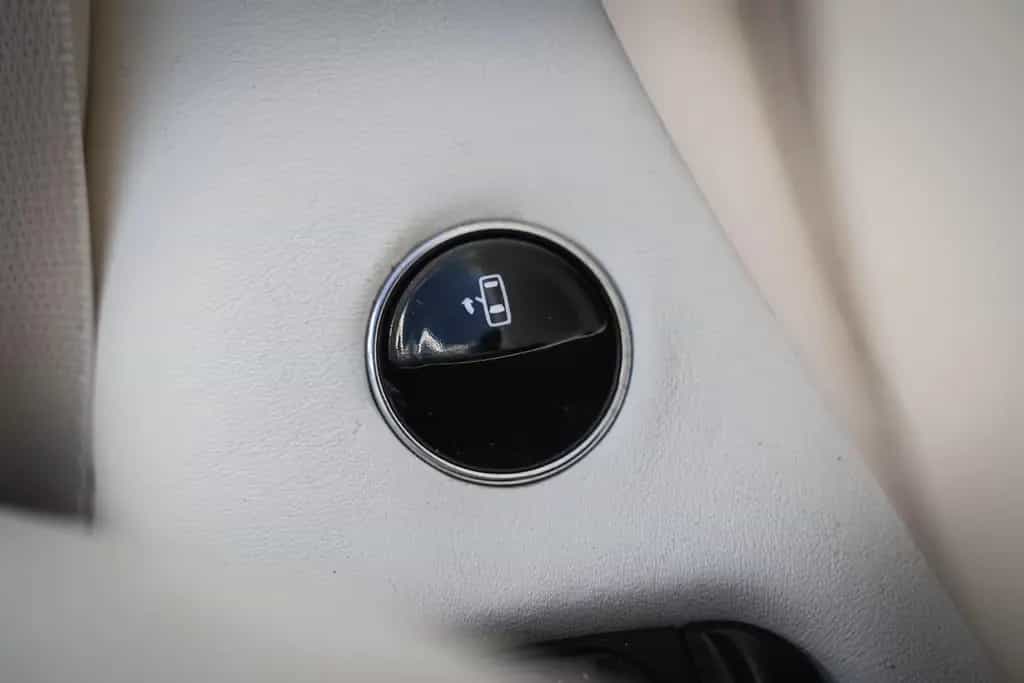 Maybach 62 S LANDAULET ONLY 240 KM - LIKE BRAND NEW CAR 09/2012-photo-33
