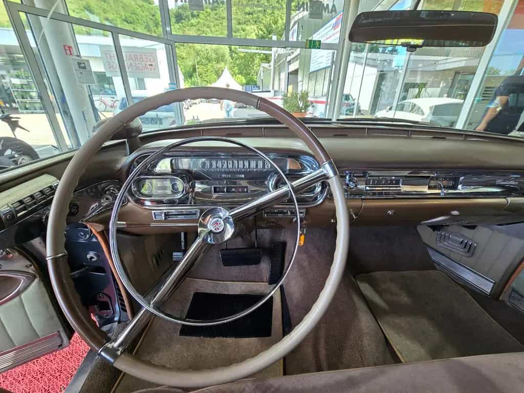 Cadillac Fleetwood Limousine Serie 60 "Traumzustand" 01/1957-photo-10