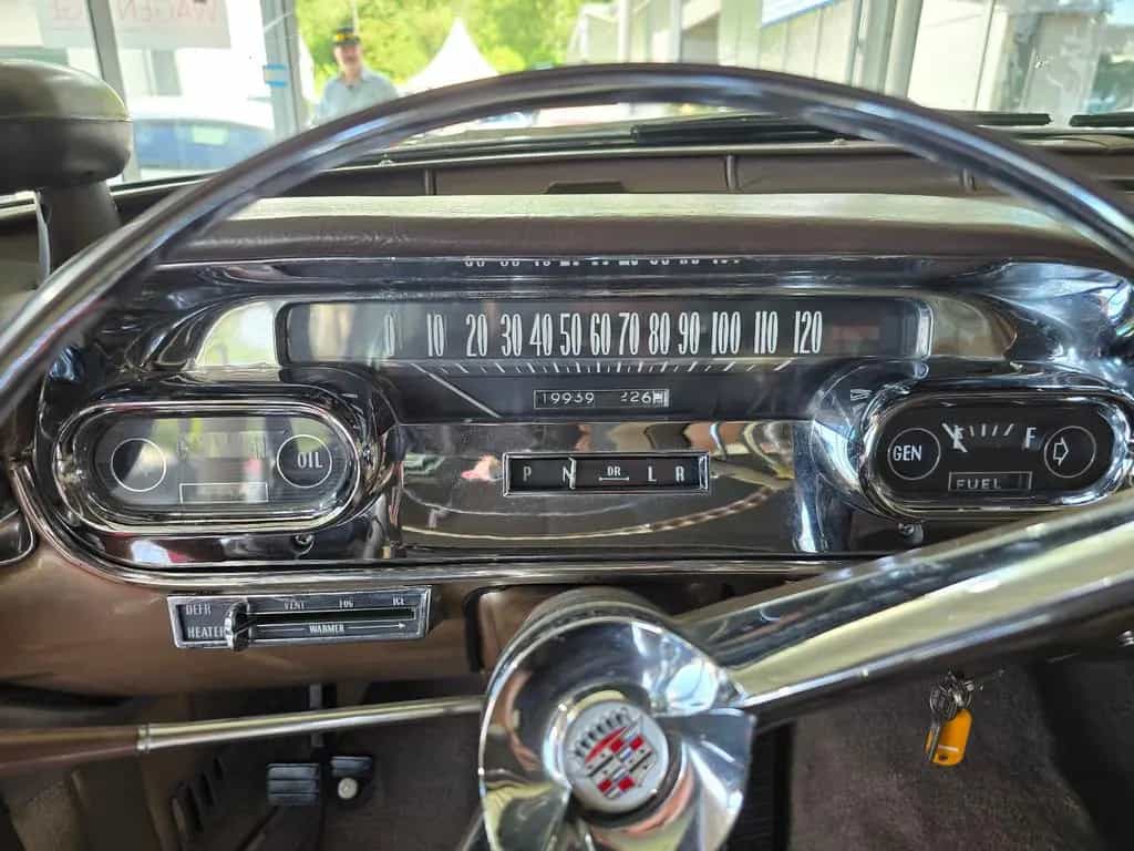 Cadillac Fleetwood Limousine Serie 60 "Traumzustand" 01/1957-photo-11