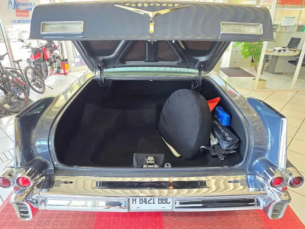 Cadillac Fleetwood Limousine Serie 60 "Traumzustand" 01/1957-photo-18