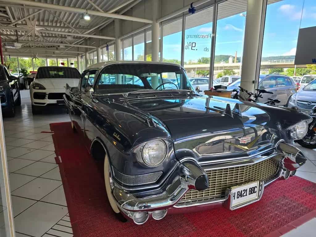 Cadillac Fleetwood Limousine Serie 60 "Traumzustand" 01/1957-photo-2
