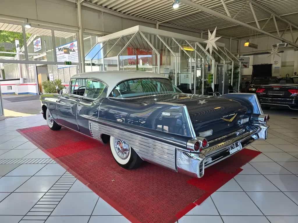 Cadillac Fleetwood Limousine Serie 60 "Traumzustand" 01/1957-photo-5