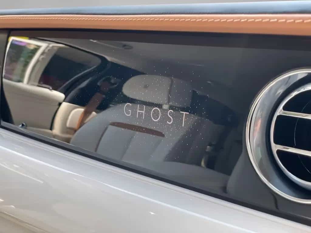 Rolls-Royce Ghost Silver Badge - Tageszulassung 08/2025-photo-22