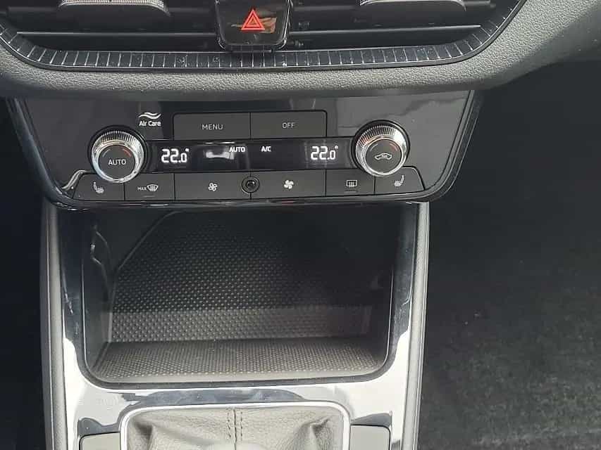 Skoda Fabia 1.5 TSI DSG SELECTION+ACC+VERKEHRSZEICHEN+ 05/2024-photo-16