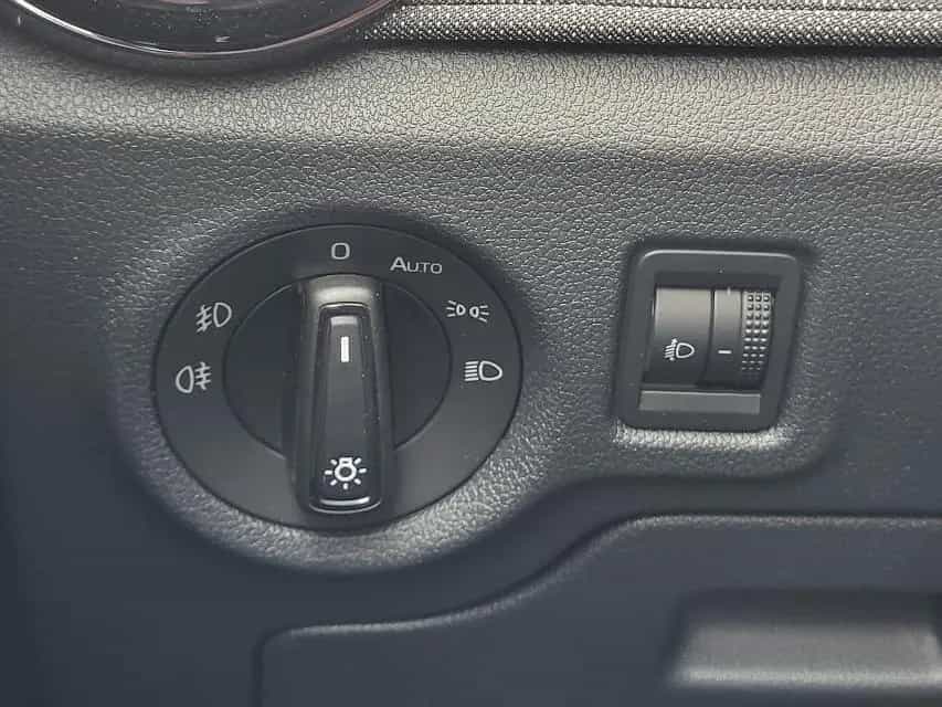 Skoda Fabia 1.5 TSI DSG SELECTION+ACC+VERKEHRSZEICHEN+ 05/2024-photo-29