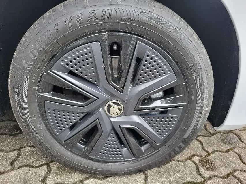 Skoda Fabia 1.5 TSI DSG SELECTION+ACC+VERKEHRSZEICHEN+ 05/2024-photo-4