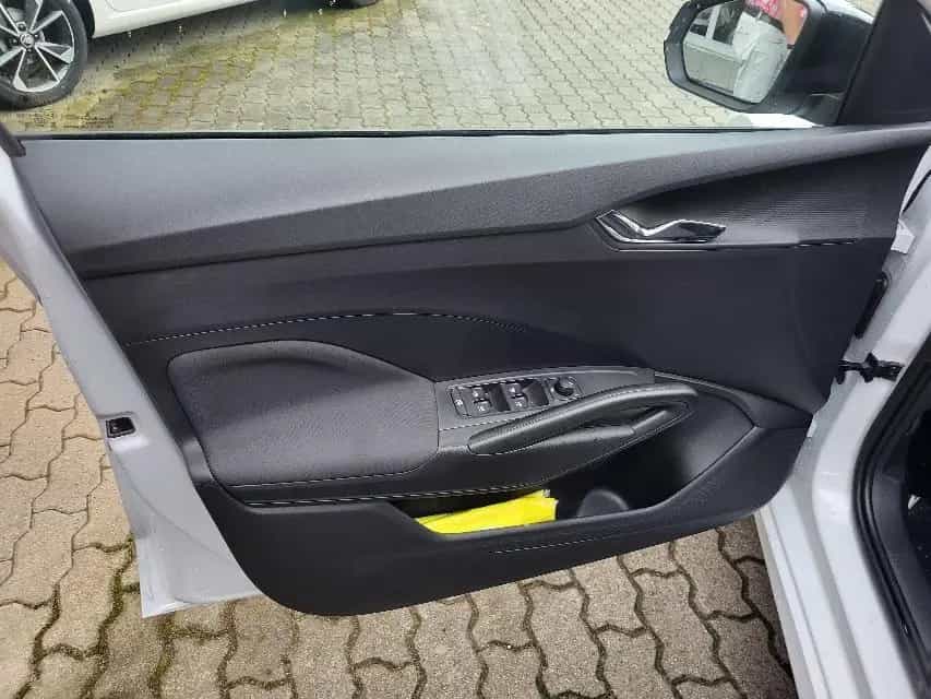 Skoda Fabia 1.5 TSI DSG SELECTION+ACC+VERKEHRSZEICHEN+ 05/2024-photo-9