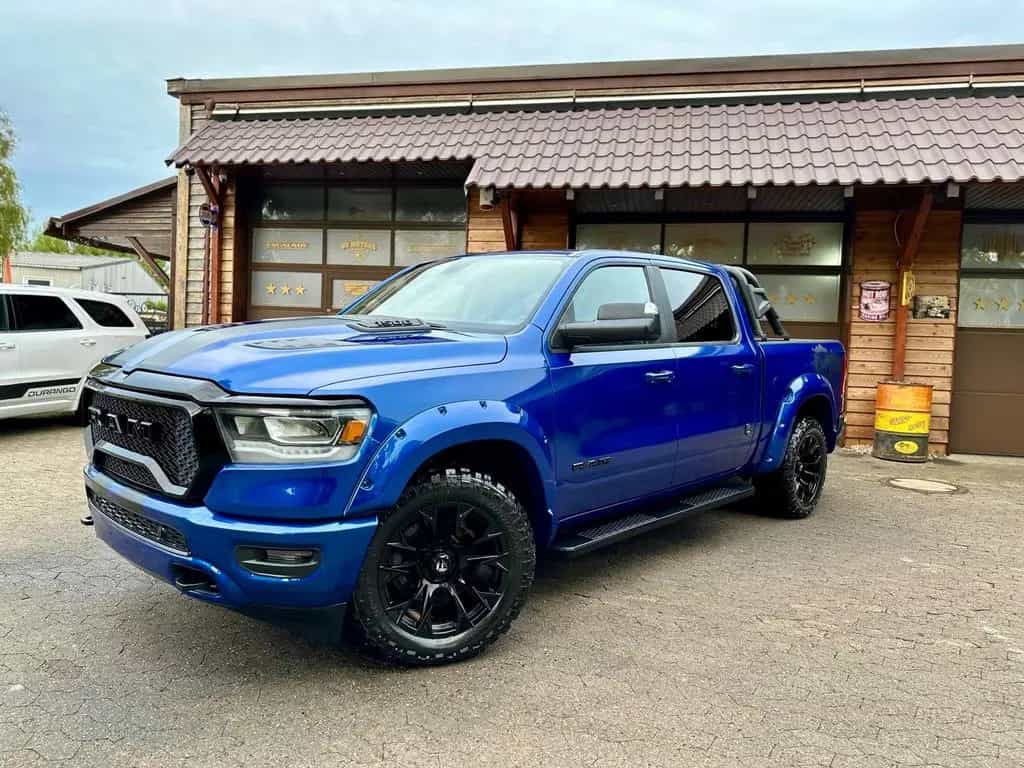 Dodge RAM 5,7L*4X4*OFF-ROAD*BÜGEL*AHK*NAVI*LED*GARANTIE* 07/2019-photo-1