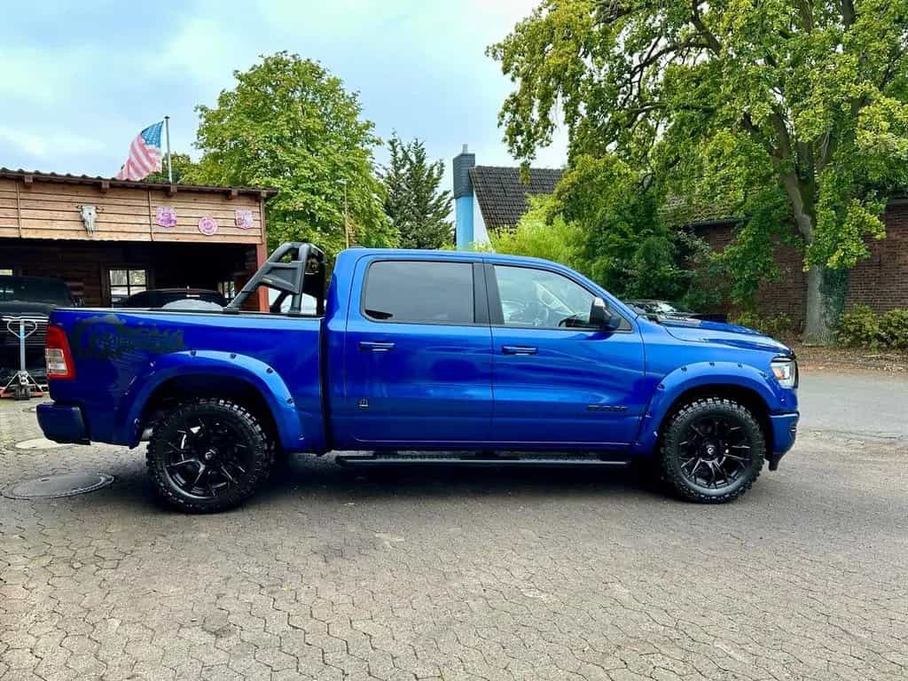 Dodge RAM 5,7L*4X4*OFF-ROAD*BÜGEL*AHK*NAVI*LED*GARANTIE* 07/2019-photo-12