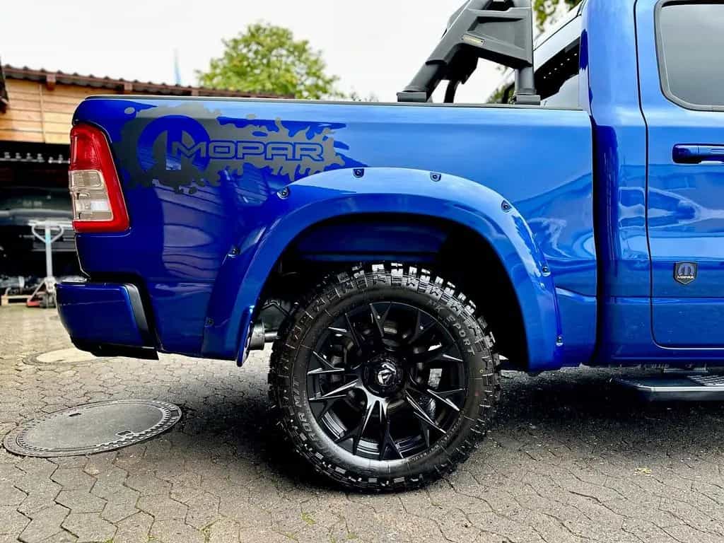 Dodge RAM 5,7L*4X4*OFF-ROAD*BÜGEL*AHK*NAVI*LED*GARANTIE* 07/2019-photo-13
