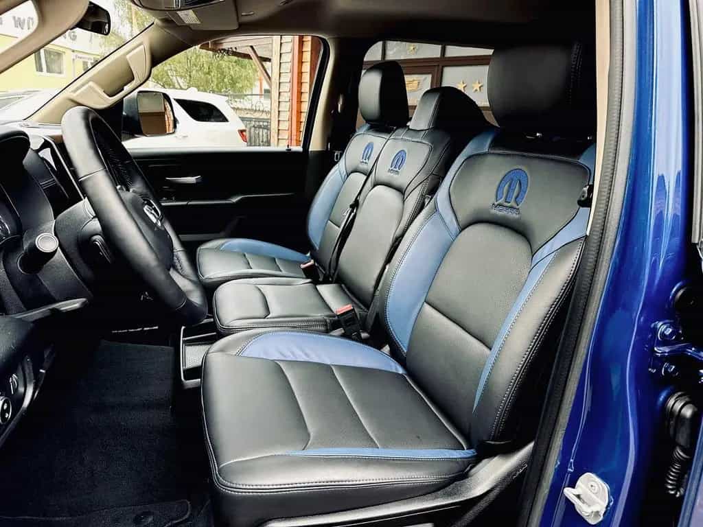 Dodge RAM 5,7L*4X4*OFF-ROAD*BÜGEL*AHK*NAVI*LED*GARANTIE* 07/2019-photo-29