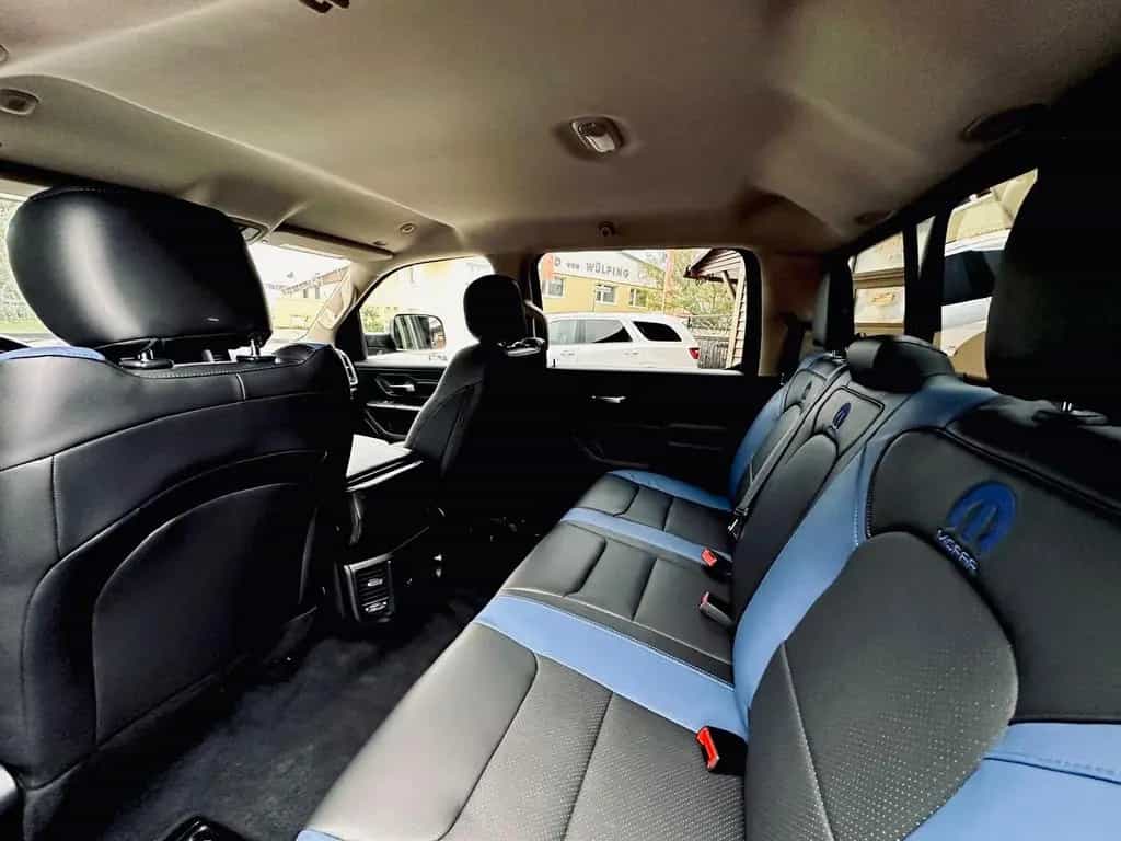 Dodge RAM 5,7L*4X4*OFF-ROAD*BÜGEL*AHK*NAVI*LED*GARANTIE* 07/2019-photo-31