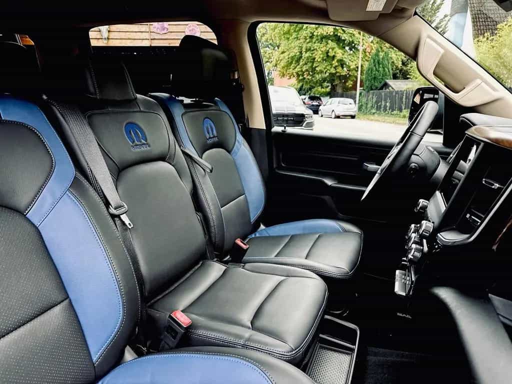 Dodge RAM 5,7L*4X4*OFF-ROAD*BÜGEL*AHK*NAVI*LED*GARANTIE* 07/2019-photo-39