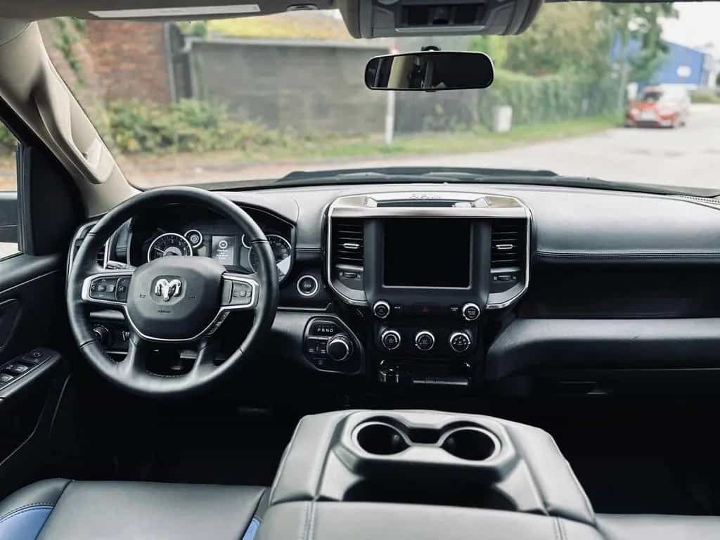 Dodge RAM 5,7L*4X4*OFF-ROAD*BÜGEL*AHK*NAVI*LED*GARANTIE* 07/2019-photo-47