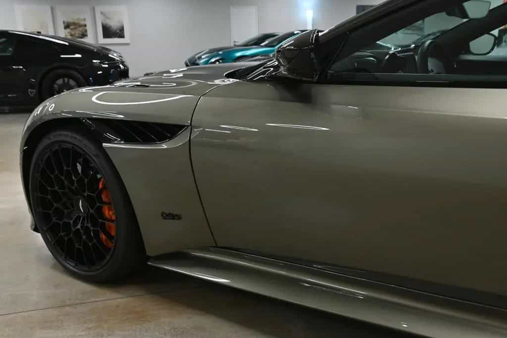 Aston Martin DBS 770 Ultimate Coupe ! 1 of 300 ! 09/2023-photo-18