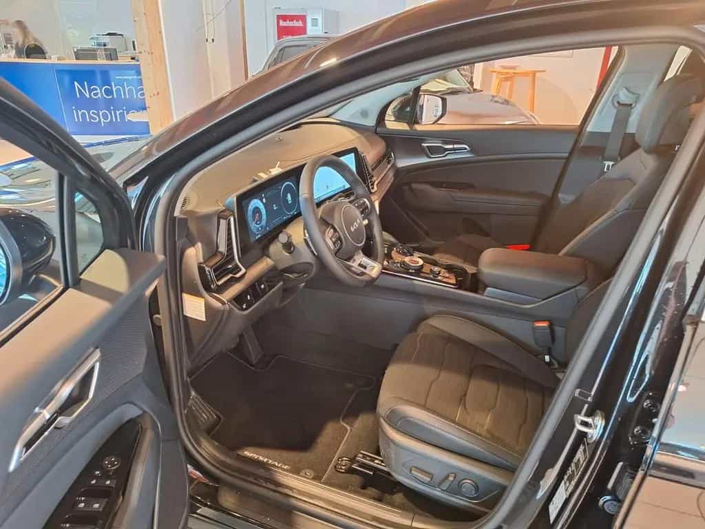Kia Sportage 1.6T Spirit -160 PS 48V DCT Automatik 07/2024-photo-3