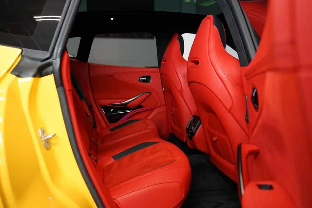 Aston Martin DBX707 CERAMIC*AUX.HEAT*BLACK*144.215€ NETTO 05/2023-photo-20