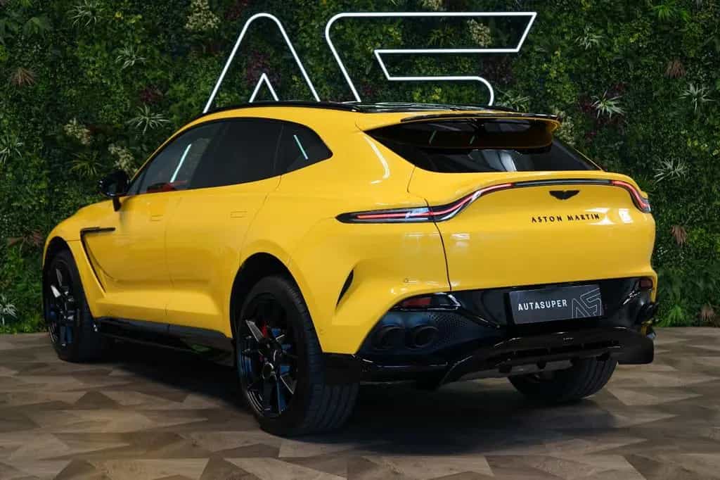 Aston Martin DBX707 CERAMIC*AUX.HEAT*BLACK*144.215€ NETTO 05/2023-photo-8