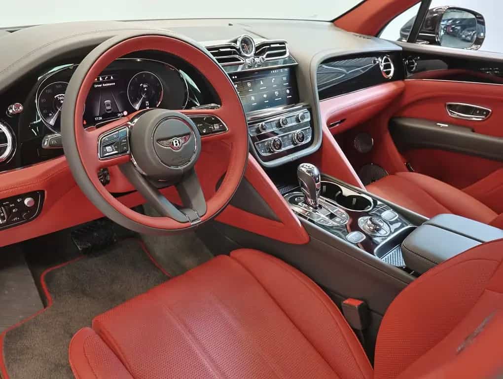 Bentley Bentayga 4.0 V8 EWB 4WD Autom. 01/2025-photo-14