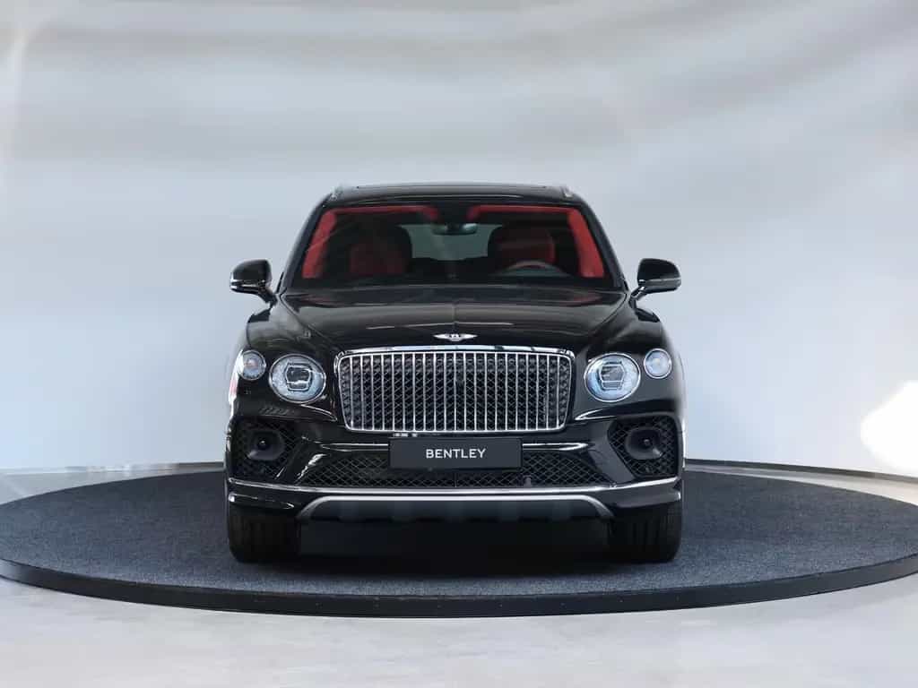 Bentley Bentayga 4.0 V8 EWB 4WD Autom. 01/2025-photo-5