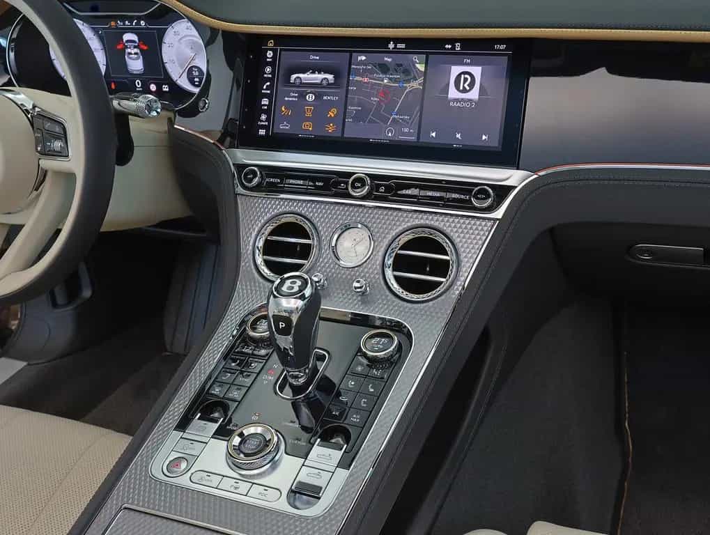 Bentley Continental GTC 12/2024-photo-14
