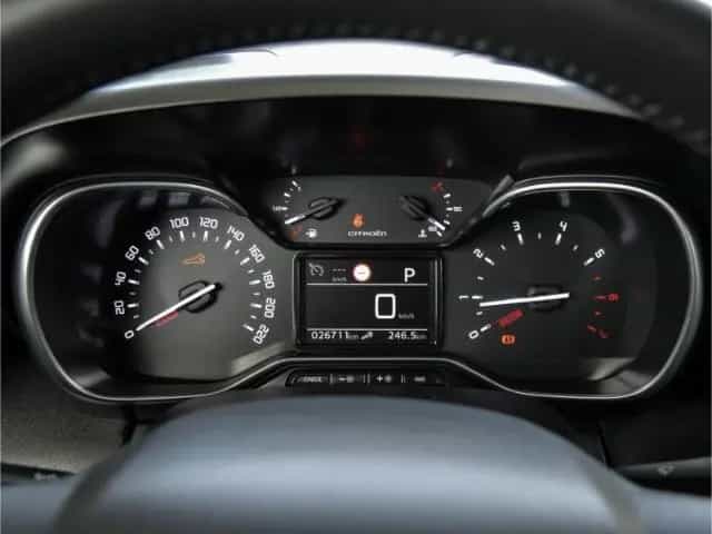 Citroën C3 Aircross Shine 1.2 PureTech 130 EU6d Navi App 02/2022-photo-10