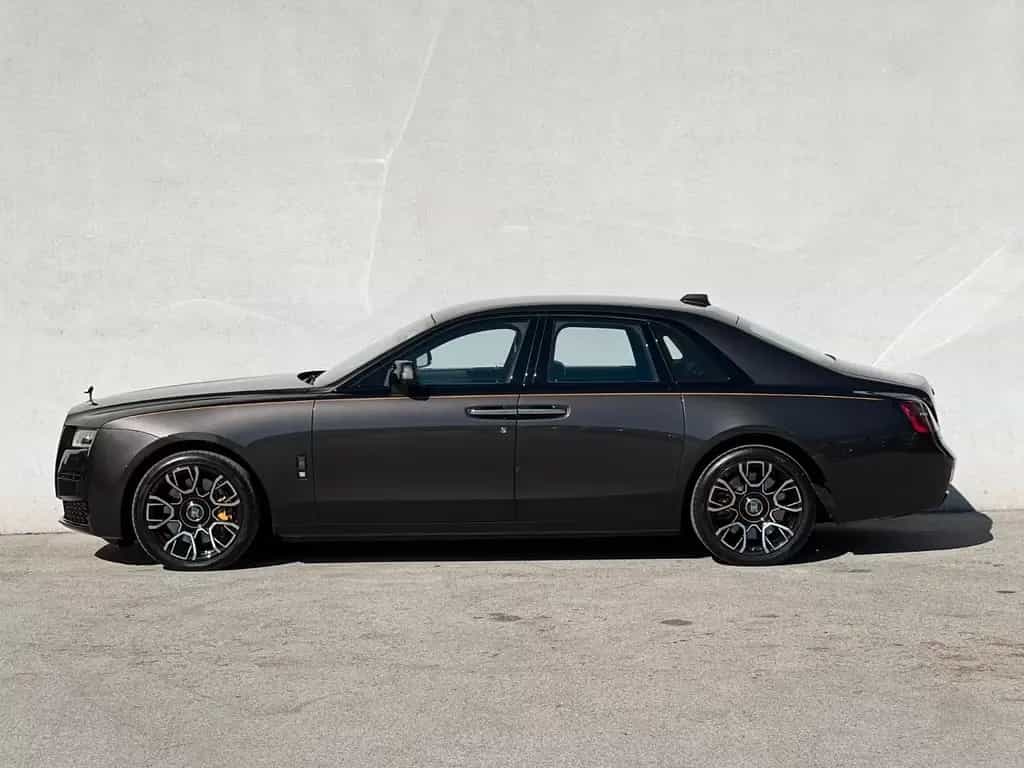 Rolls-Royce Ghost Black Badge 08/2023-photo-2