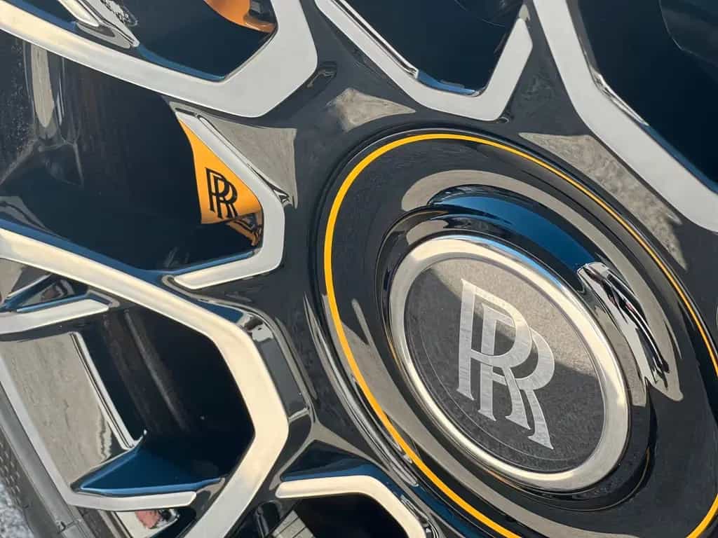 Rolls-Royce Ghost Black Badge 08/2023-photo-9