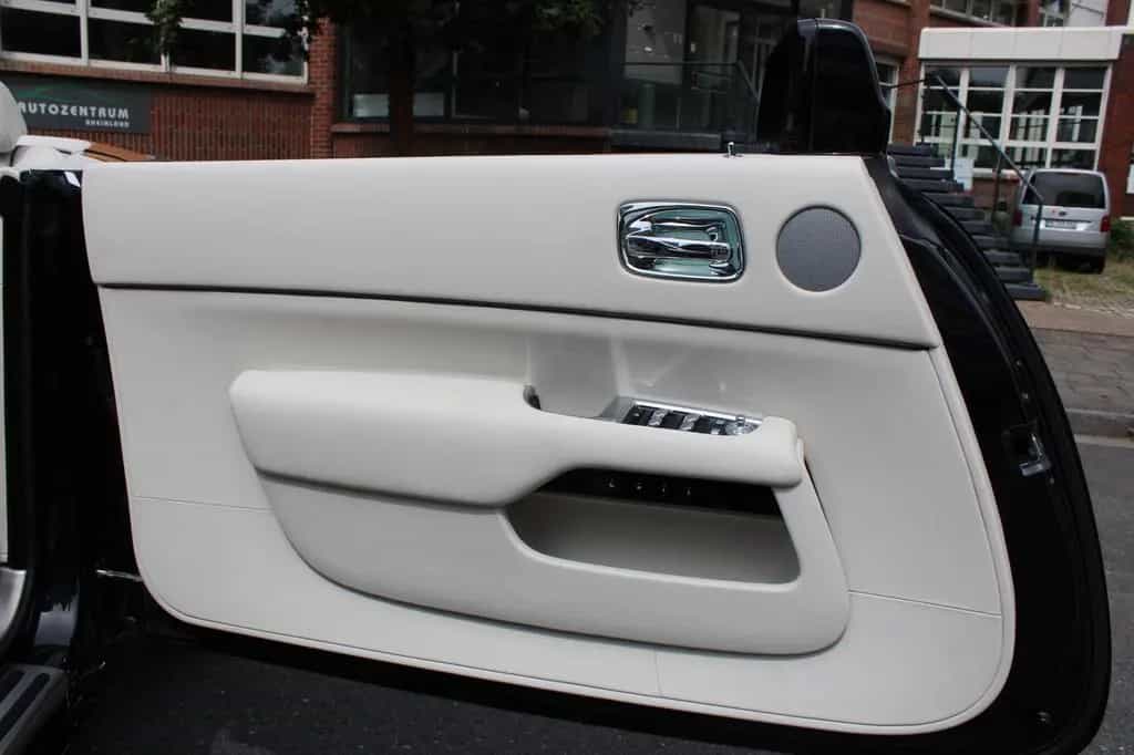 Rolls-Royce Dawn RR Garantie/HuD/Teakdeck/Bespoke/Nightvisio 07/2017-photo-15