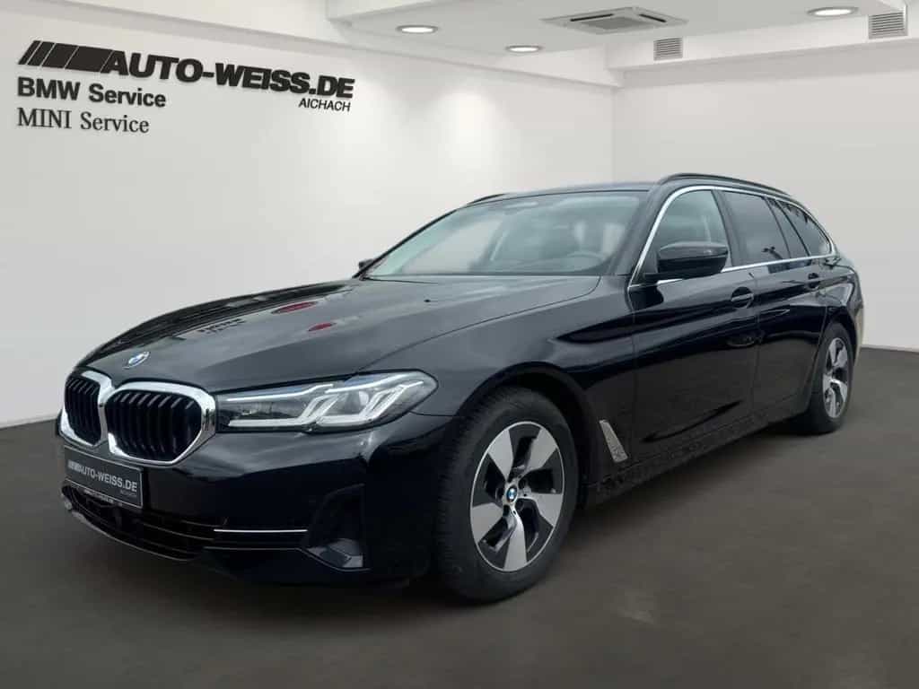 BMW 5 Series 520 dA LEDER+LASER+ACC+HUD+SPORTSITZ+SHZ+DAB+HIF 07/2023-photo-0
