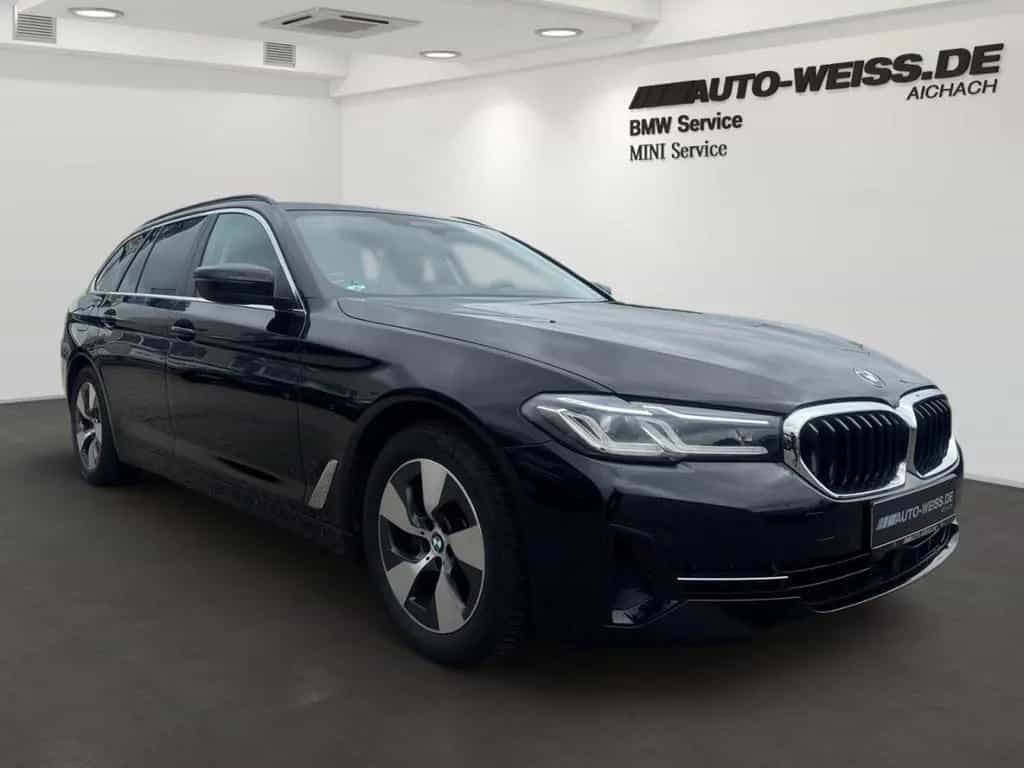 BMW 5 Series 520 dA LEDER+LASER+ACC+HUD+SPORTSITZ+SHZ+DAB+HIF 07/2023-photo-2