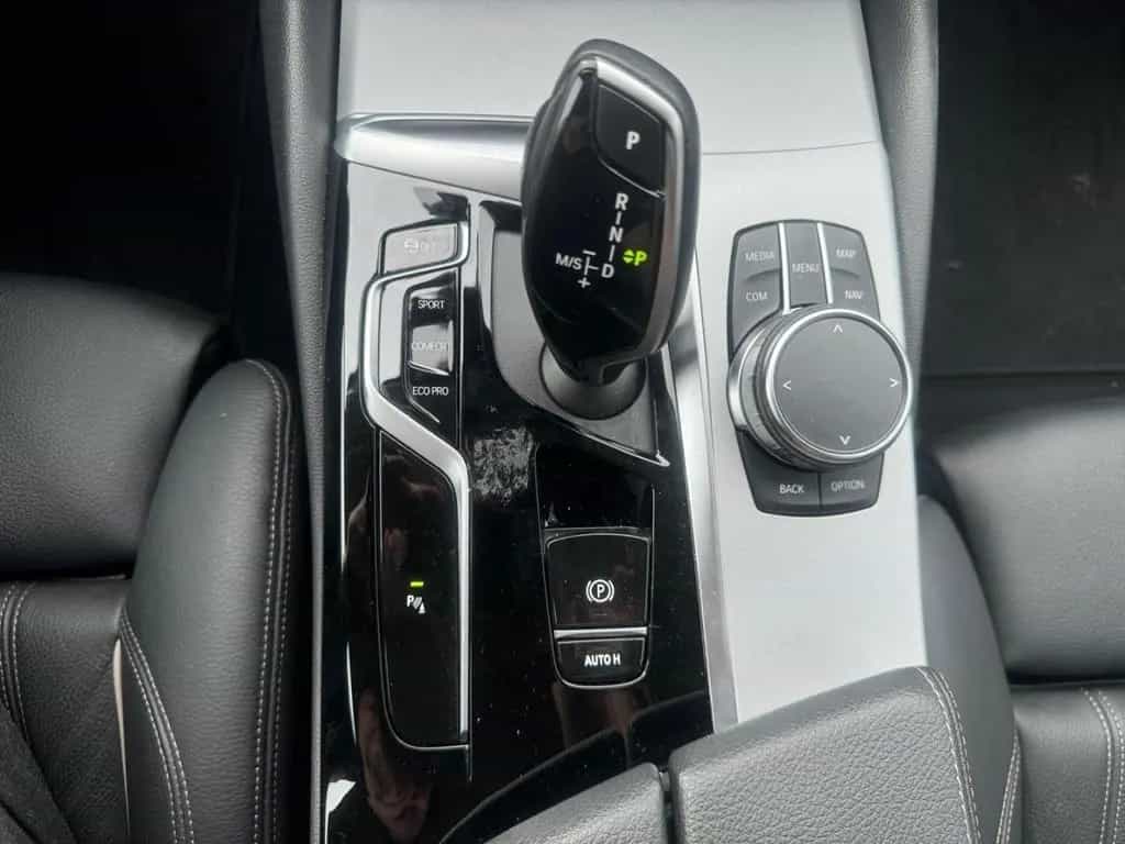 BMW 5 Series 520 dA LEDER+LASER+ACC+HUD+SPORTSITZ+SHZ+DAB+HIF 07/2023-photo-22