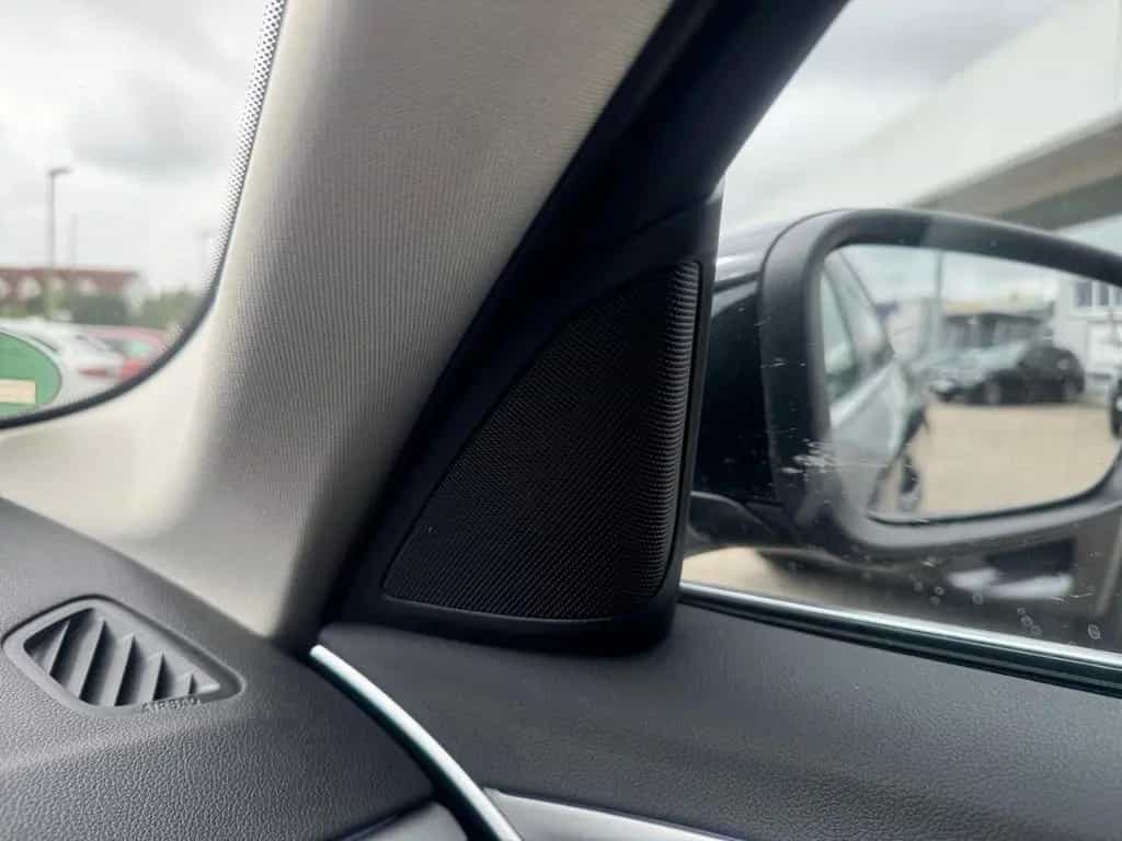 BMW 5 Series 520 dA LEDER+LASER+ACC+HUD+SPORTSITZ+SHZ+DAB+HIF 07/2023-photo-23