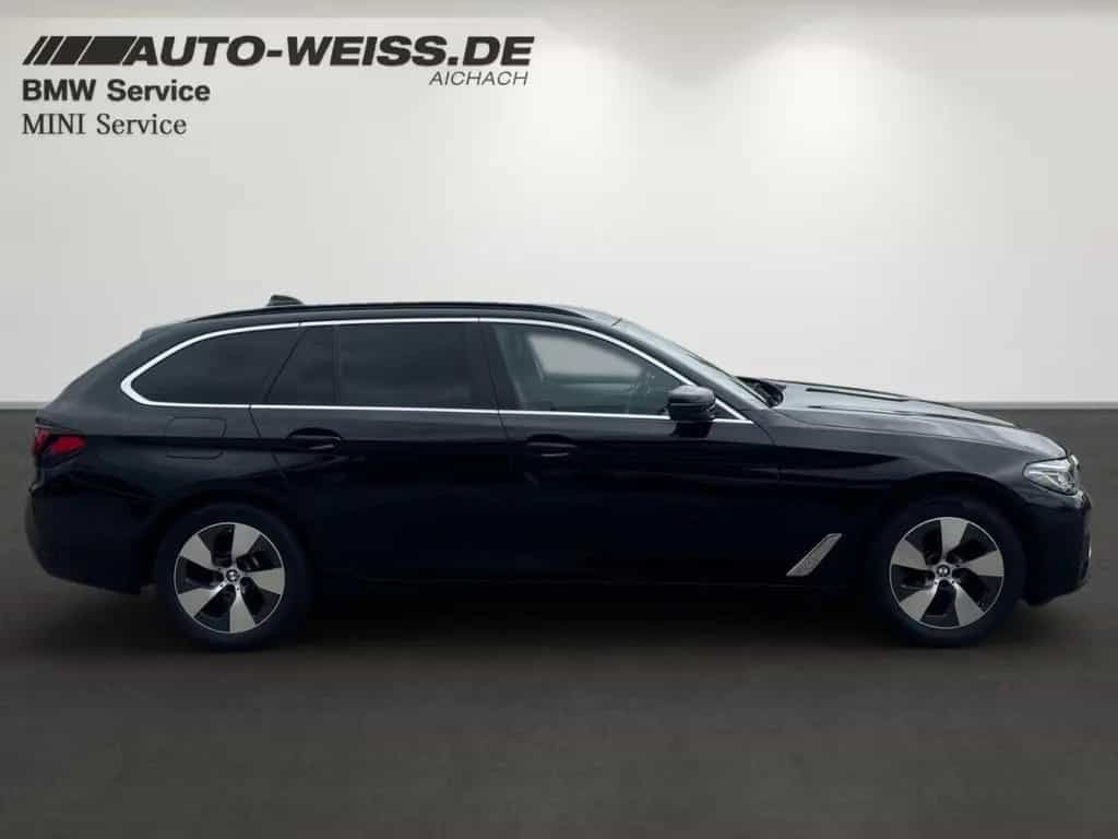 BMW 5 Series 520 dA LEDER+LASER+ACC+HUD+SPORTSITZ+SHZ+DAB+HIF 07/2023-photo-3