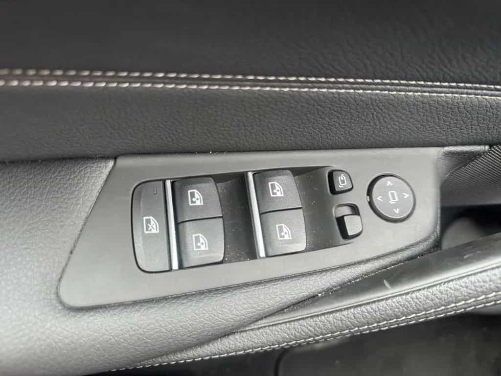BMW 5 Series 520 dA LEDER+LASER+ACC+HUD+SPORTSITZ+SHZ+DAB+HIF 07/2023-photo-35