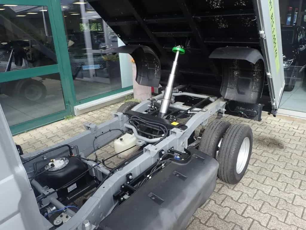 Piaggio Porter NP6 TW Kipper LR 3,08m Pritschenlänge LPG 07/2021-photo-11