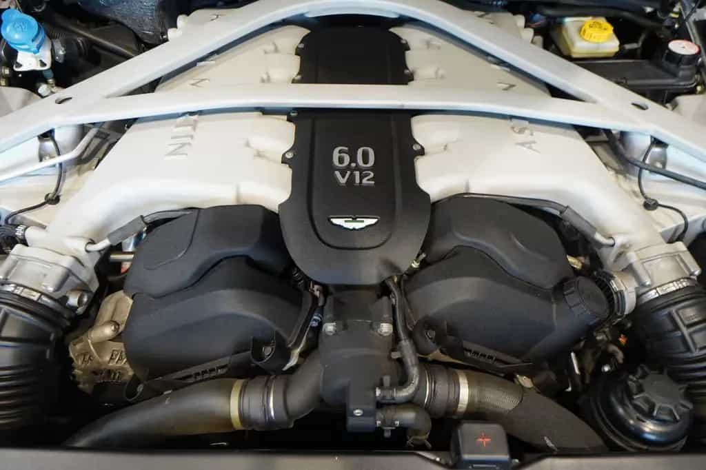 Aston Martin DB9 6.0 V12 Coupé*2.Hd.*U-Frei*BRD-FZG*Top-Zst.* 07/2013-photo-18